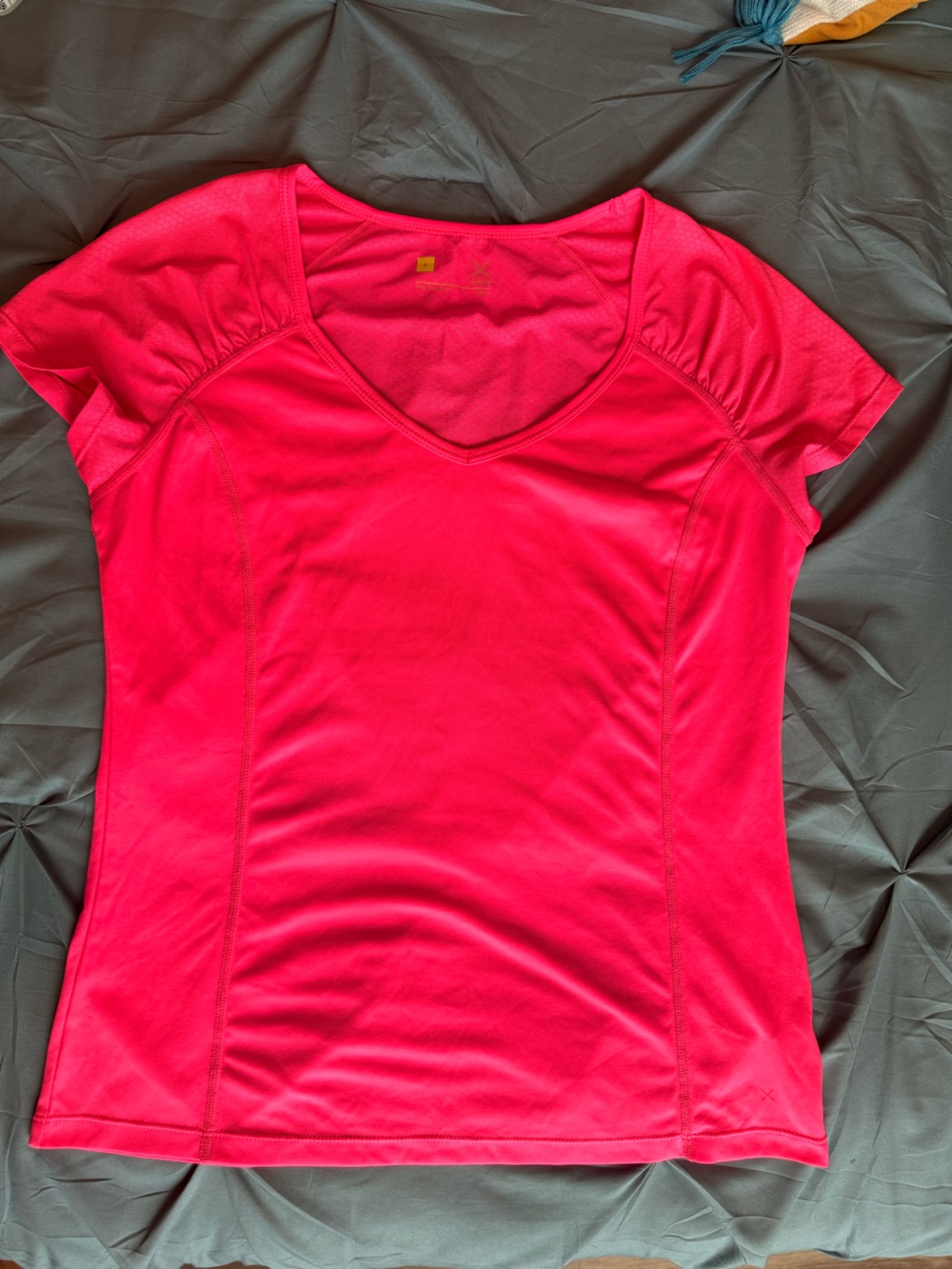 Xersion Women’s Short Sleeve Top in Bright Pink